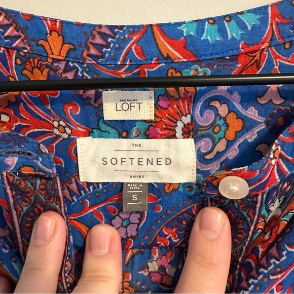 LOFT The Softened Shirt Blue Red Block Print Long Sleeve Blouse Top Small - Picture 8 of 13